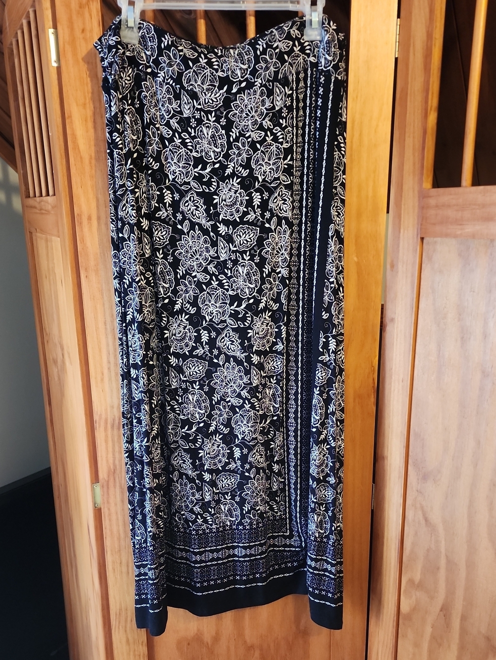 Liz Claiborne Black and White Floral Maxi Skirt